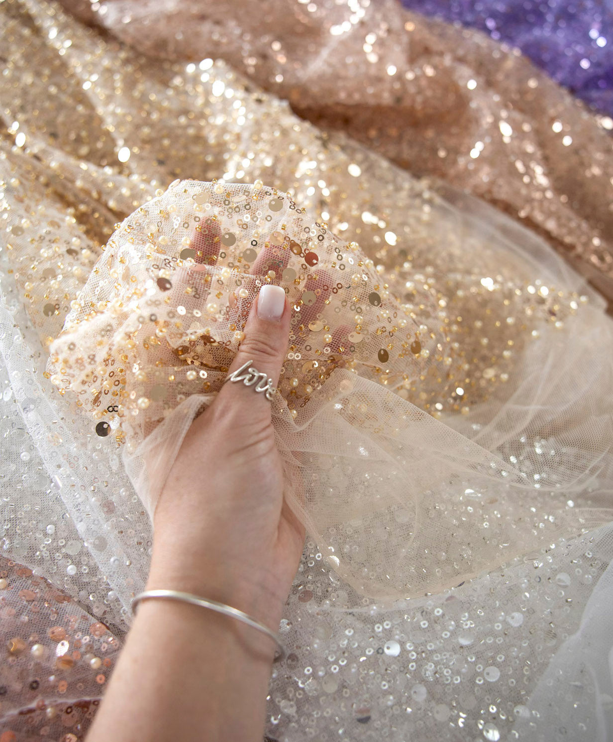 White High-End Pearl Tulle | Premium | for Bridal & Couture Secret Spark Fabrics White High-End Pearl Tulle | Premium | for Bridal & Couture Secret Spark Fabrics