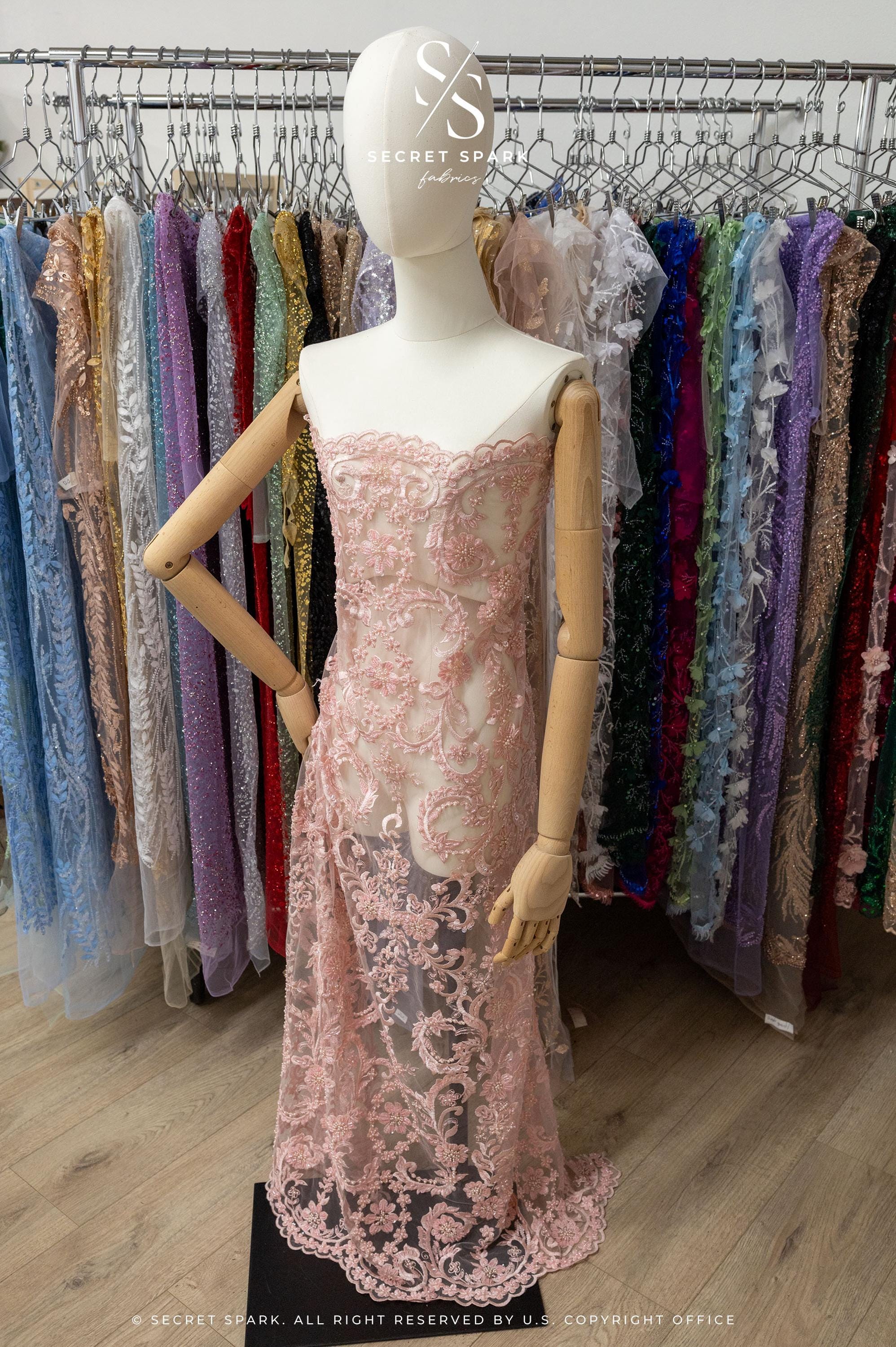 Royal Garden - Soft Pink Baroque Floral Lace - Photo 3