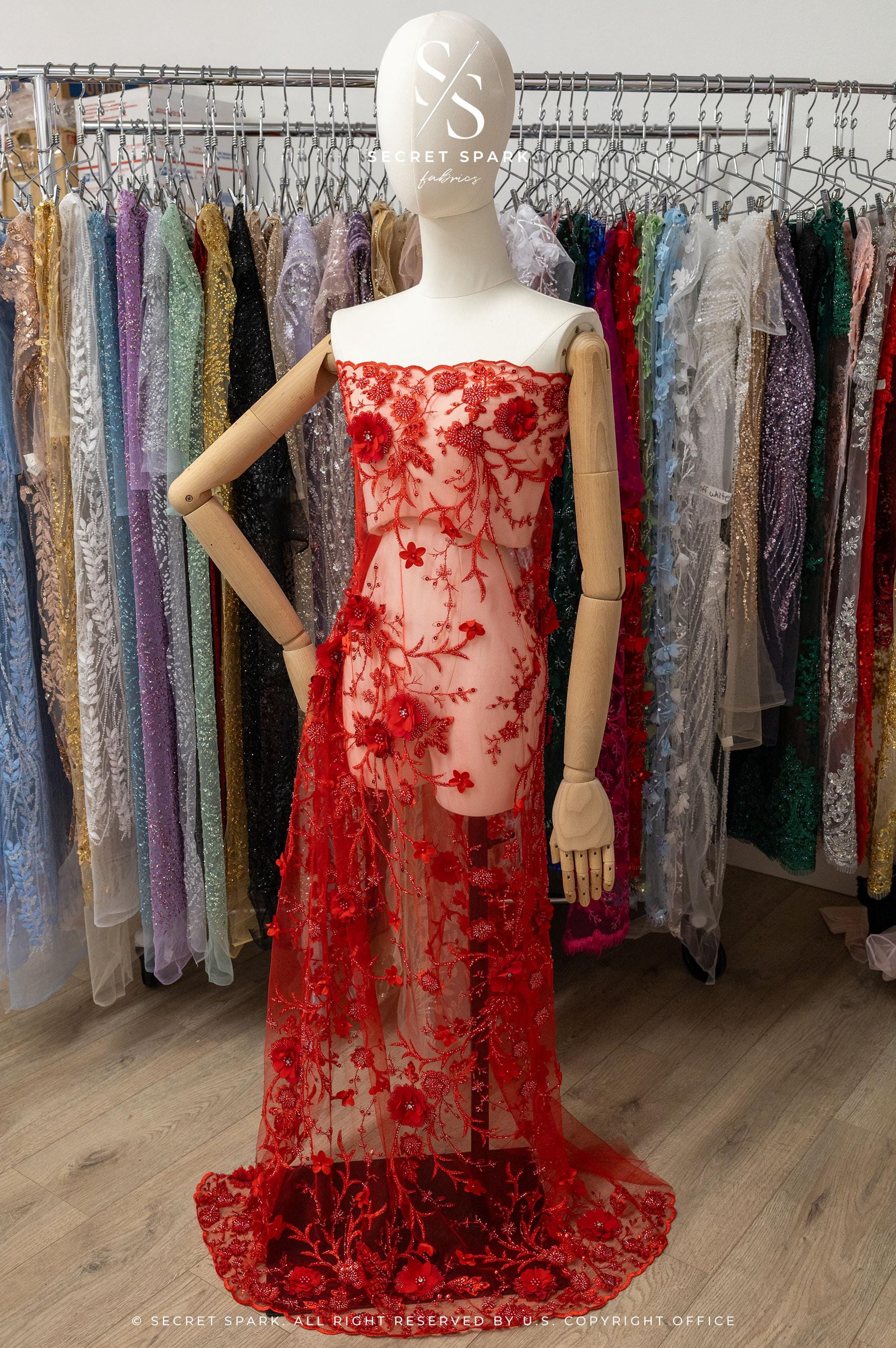 Blossom Dream - Red 3D Floral Lace - Photo 4