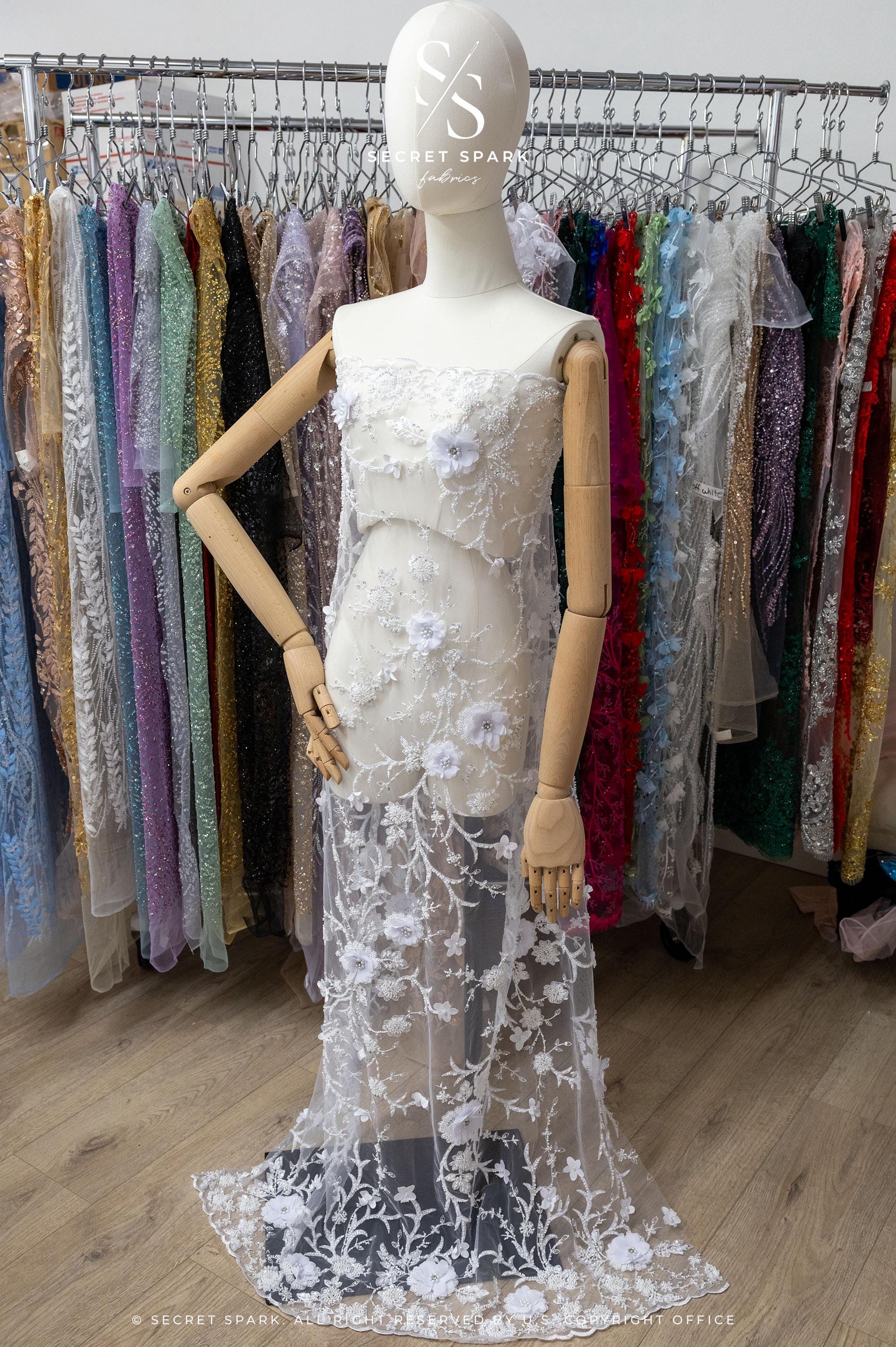 Blossom Dream - White 3D Floral Lace - Photo 3