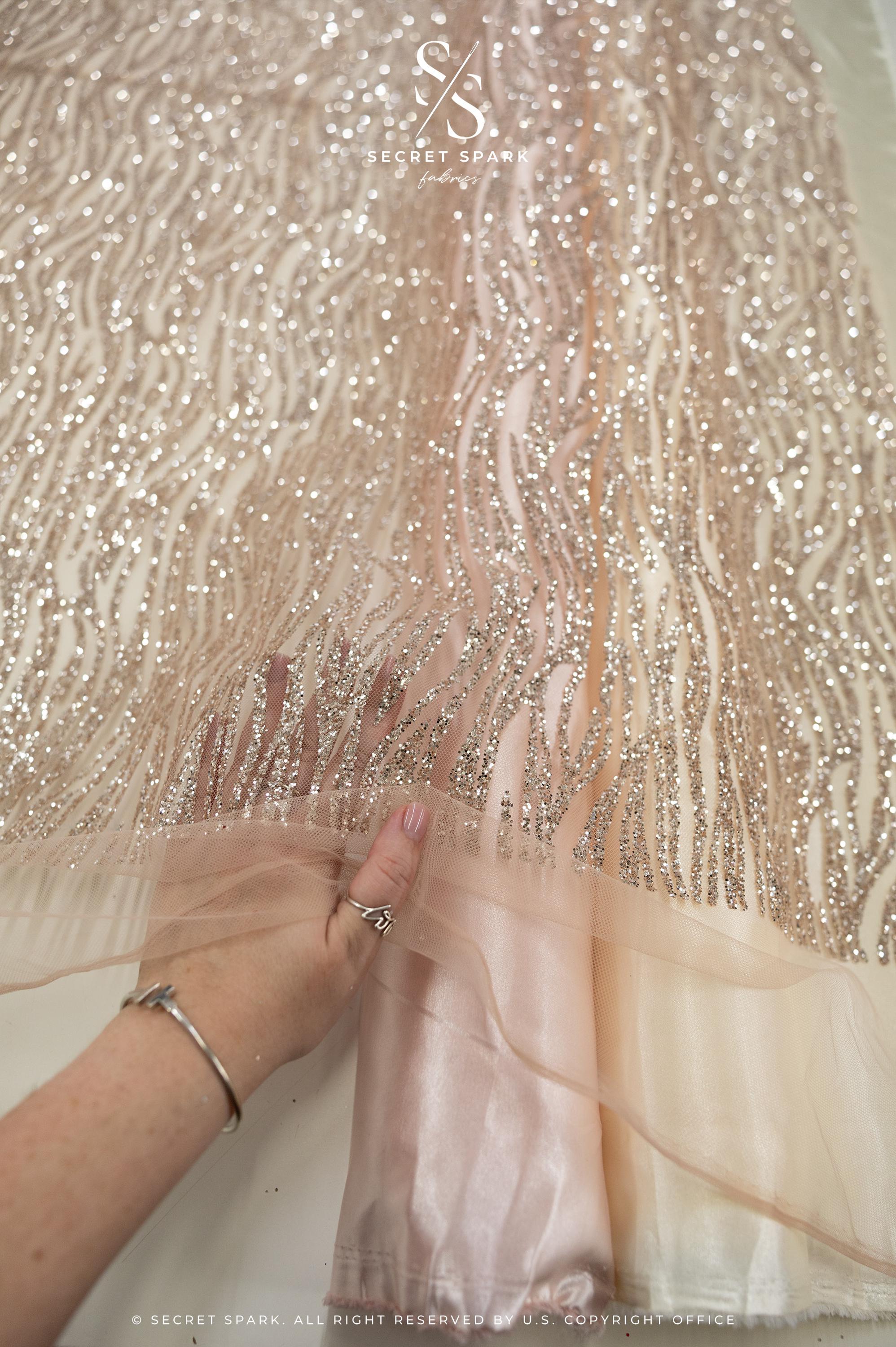 Waves Glitter Mystic Beige - Image 1