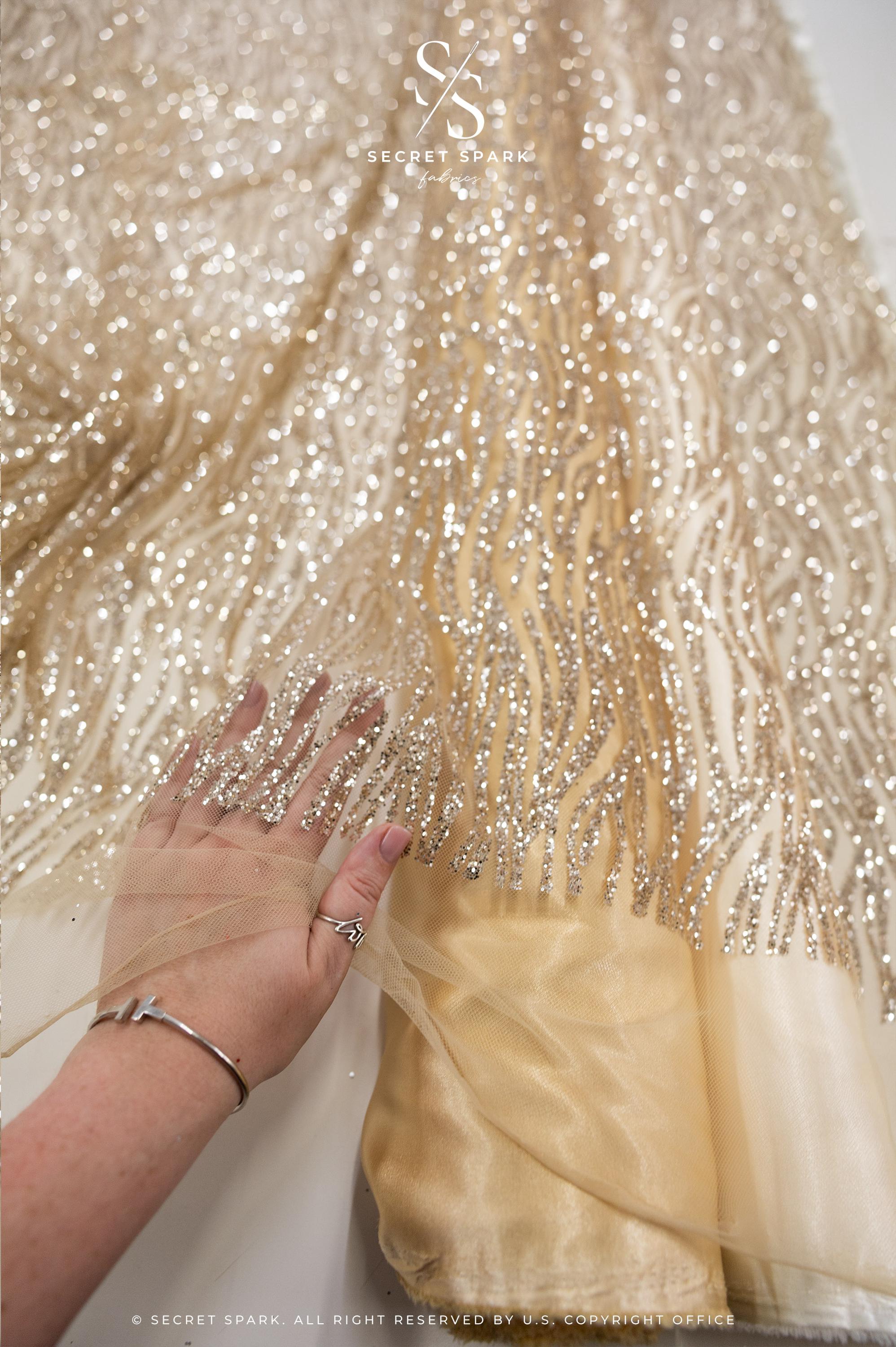 Waves Glitter Champagne - Image 1