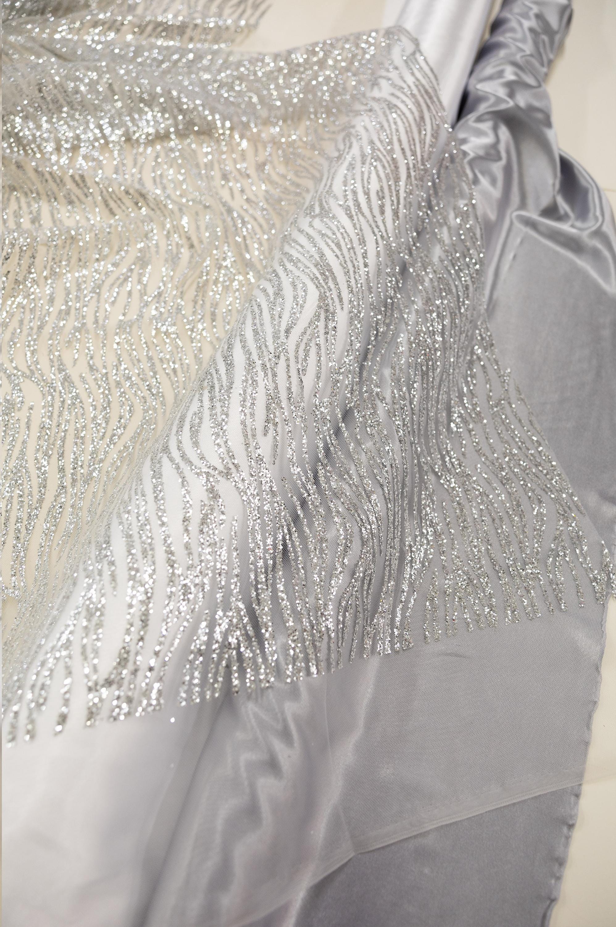 Waves Glitter Silver Gray - Image 1