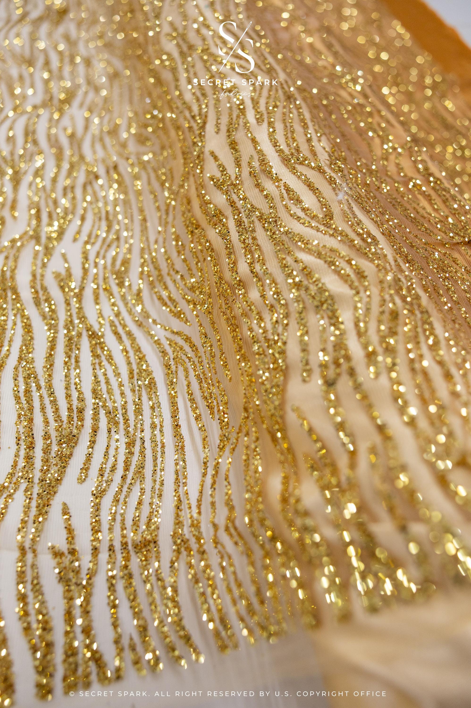 Waves Glitter Gold - Image 4